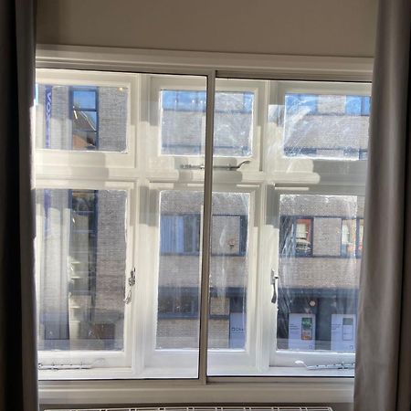Period Apartment On South Bank Лондон Екстериор снимка